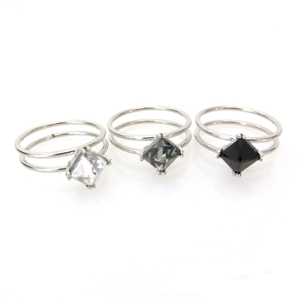 Double Wire Rhodium Ring with Swarovski Crystal